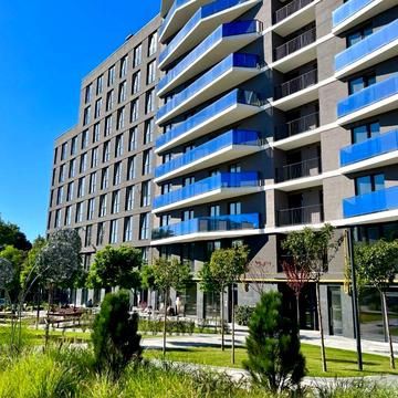 Пасічна вул., 84а