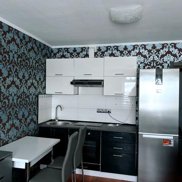 Сумгаїтська вул., 21