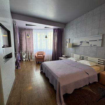 Генерала Шаповала вул. (Механізаторів), 2