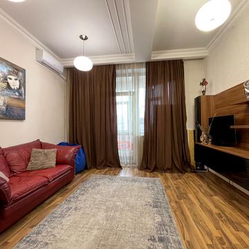 Лесі Українки бульв., 7-Б