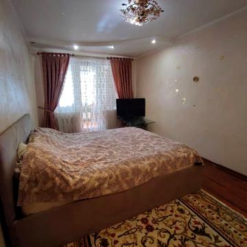 Івана Пулюя вул., 40/15