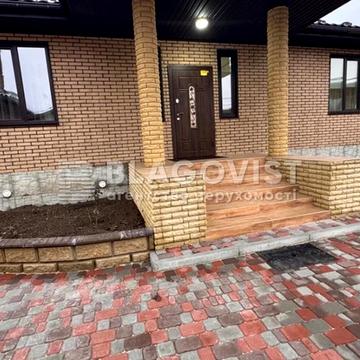 Польова вул., 3