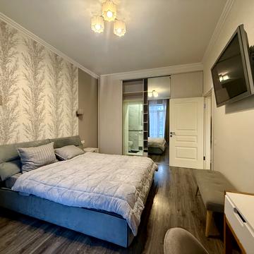 Лесі Українки бульв., 4