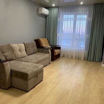 Домбровського вул., 3-В, корпус  1-4