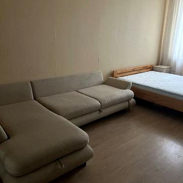 Пішонівська вул., 20/1