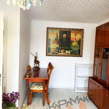 Бориса Грінченка вул., 12а