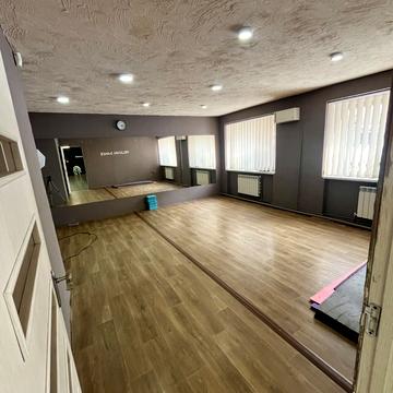 Садова вул., 25