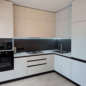 Володимира Івасюка вул., 21-Г