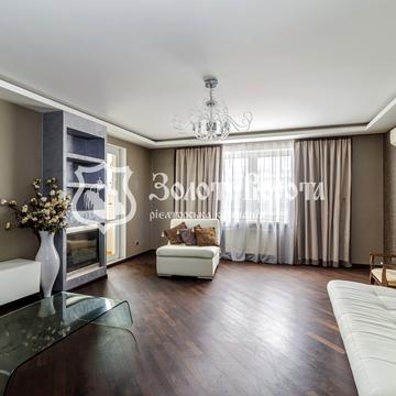 Дарницький бульв., 8