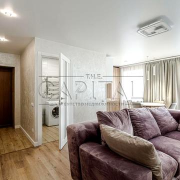 Печерський узвіз, 11