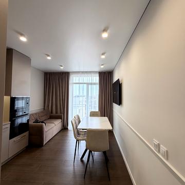 Василя Гаджеги вул., (Будинок 4)