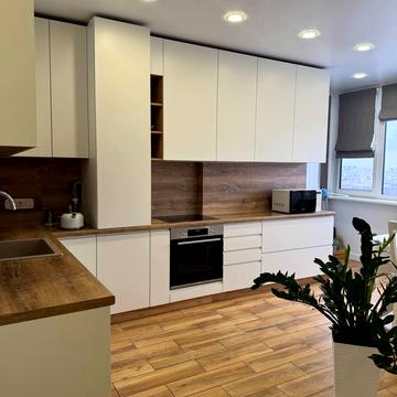 Генерала Шаповала вул. (Механізаторів), 20