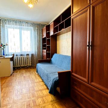 Конякіна вул., 10