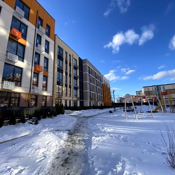 Поліська вул., (Будинок 3)