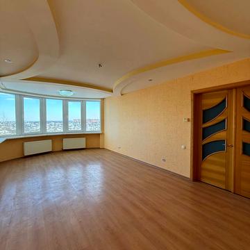 Героїв Небесної Сотні вул. (Федька), 3