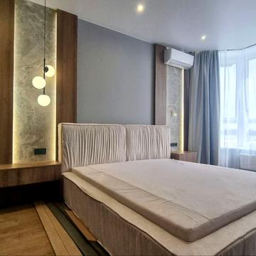 Мартинова просп., (вул. Григорія Сковороди, 12)