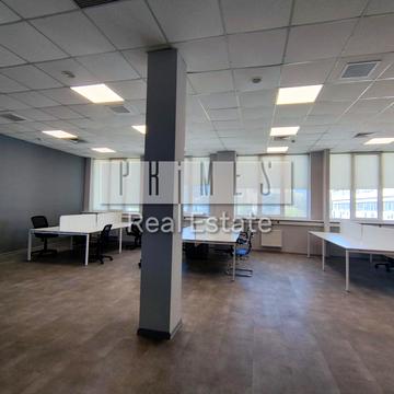 Польова вул., 24