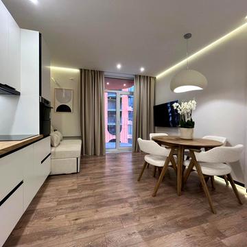 Братів Шеметів вул., 10/8