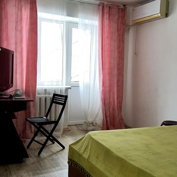 Варненська вул., 16/1