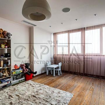 Андрія Верхогляда вул. (Михайла Драгомирова), 5