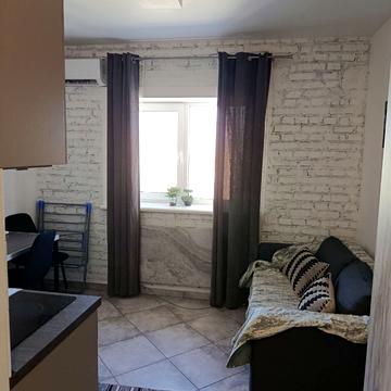 Покровська вул., 40-Б