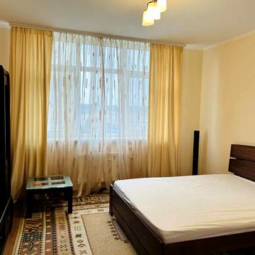 Петра Калнишевського вул. (Михайла Майорова), 6