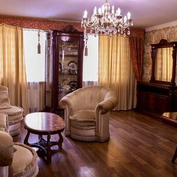 Лесі Українки вул., 26