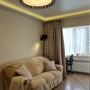 Коновальця, 35