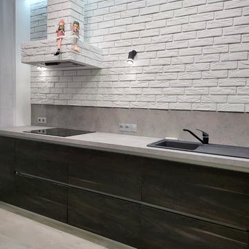 Дмитрівська вул., 60