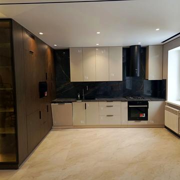 Святого Зигмунта Фелінського вул., 7