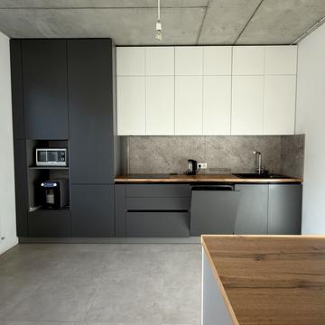 Володимира Івасюка вул., 40