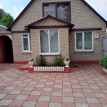 Спортивна вул.