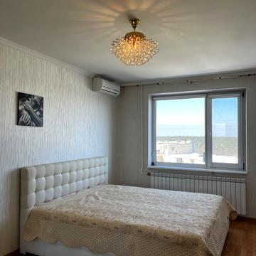 Георгія Гонгадзе просп. (Радянської України), 32-Ж