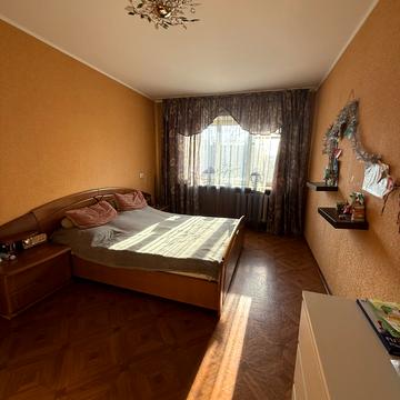 Миру просп. (Леніна), 17