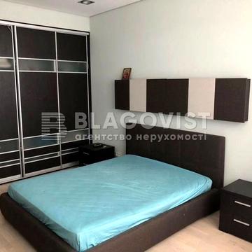 Генерала Шаповала вул. (Механізаторів), 2