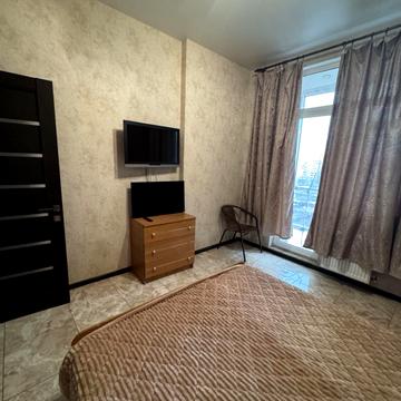 Перлинна вул., 1а