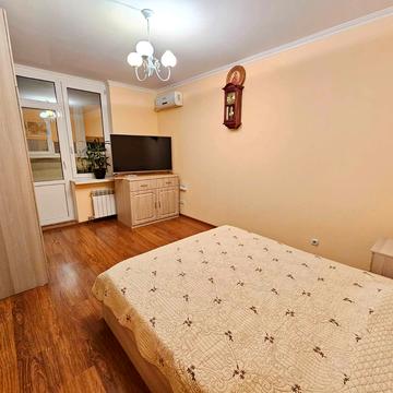 Урлівська вул., 23