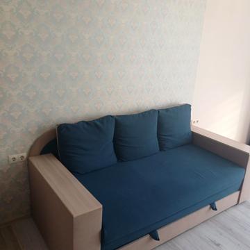 Каховська вул., 60