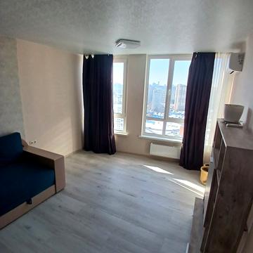 Каховська вул., 60