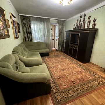 Свободи просп., 5