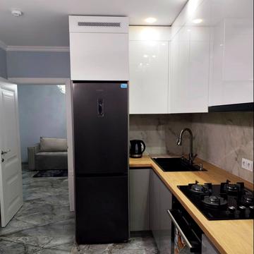 Володимира Великого вул. (Артема), 35