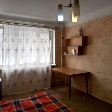 Михайла Донця вул., 25