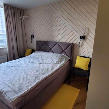 Ревуцького вул., 40-Б