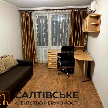 Академіка Павлова вул., 162