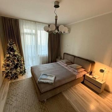 Вячеслава Чорновола вул., 27