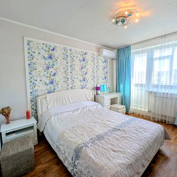 Велика Кільцева вул., 136