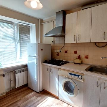 Полуничний пров., 29