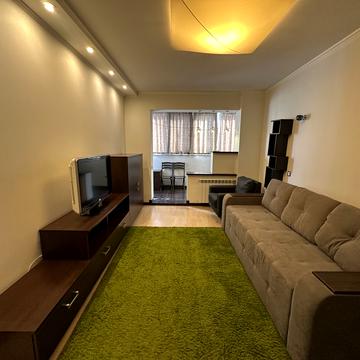 Ревуцького вул., 4