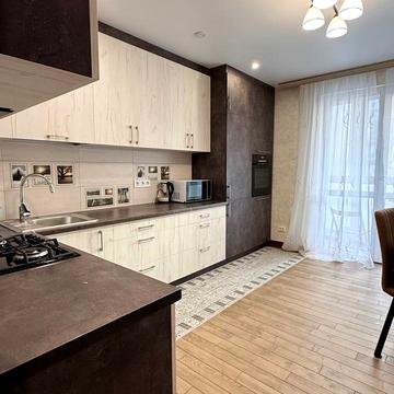 Тараса Шевченка вул., 21