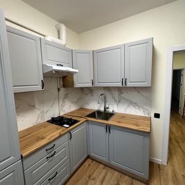 Михайла Грушевського вул. (Карла Лібкнехта), 5/7